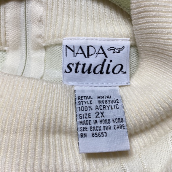NAPA studio / sweater / size 2X - Picture 3 of 4